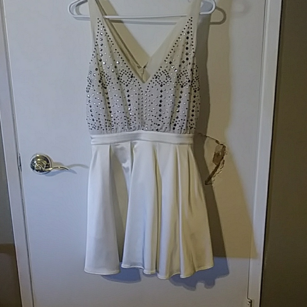 Short dress